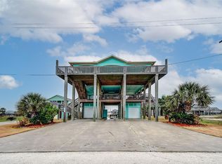 1977 Avenue H, Crystal Beach, TX 77650