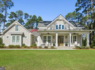 206 Clubhouse Cir, Saint Marys, GA 31558