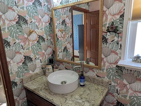 3rd image of 1589 Rosemary Dr #201