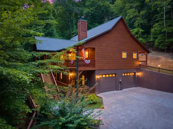 75 Covered Bridge Trl, Blairsville, GA 30512
