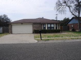 1806 Miranda Ave, Copperas Cove, TX 76522