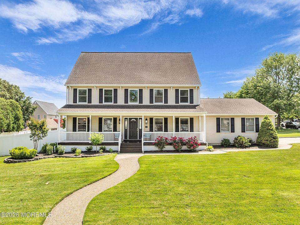 1st image of 117 Lilac Drive