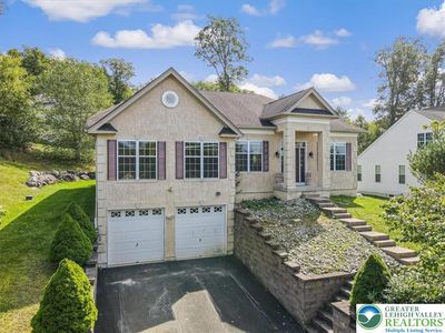 1606 Big Ridge Dr, East Stroudsburg, PA, 18302