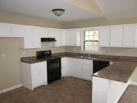 4th image of 310 Katie Ln