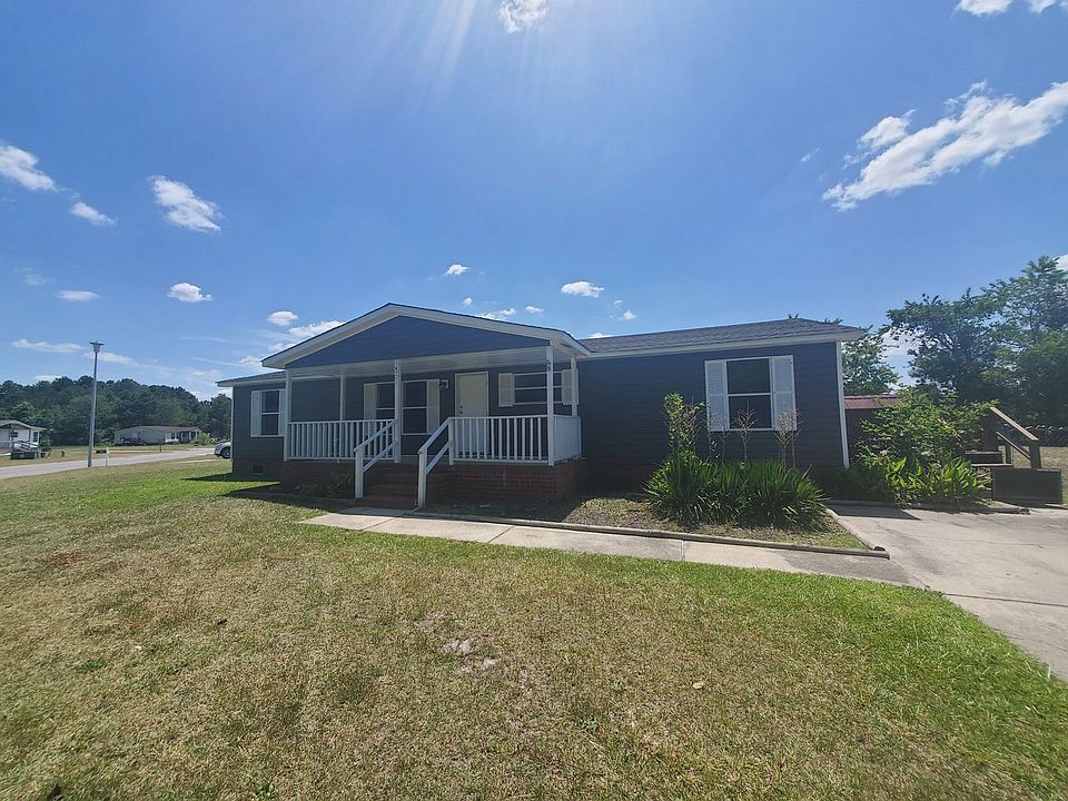 1st image of 2001 McGuire Dr