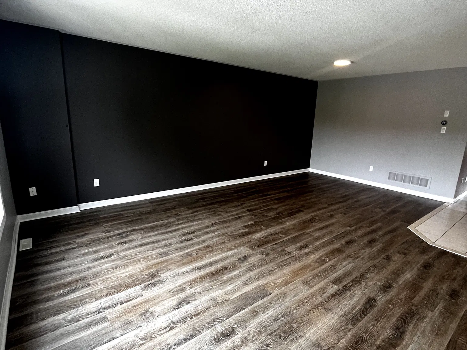 2 bed, $2,500 — Photo 3