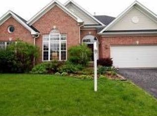 S457 Grengs Ln, Geneva, IL 60134