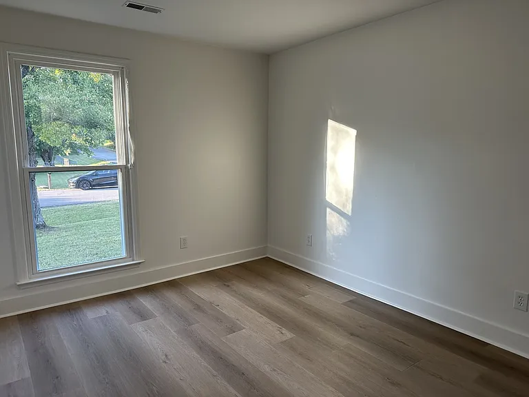 520 Riverview Dr — Photo 38