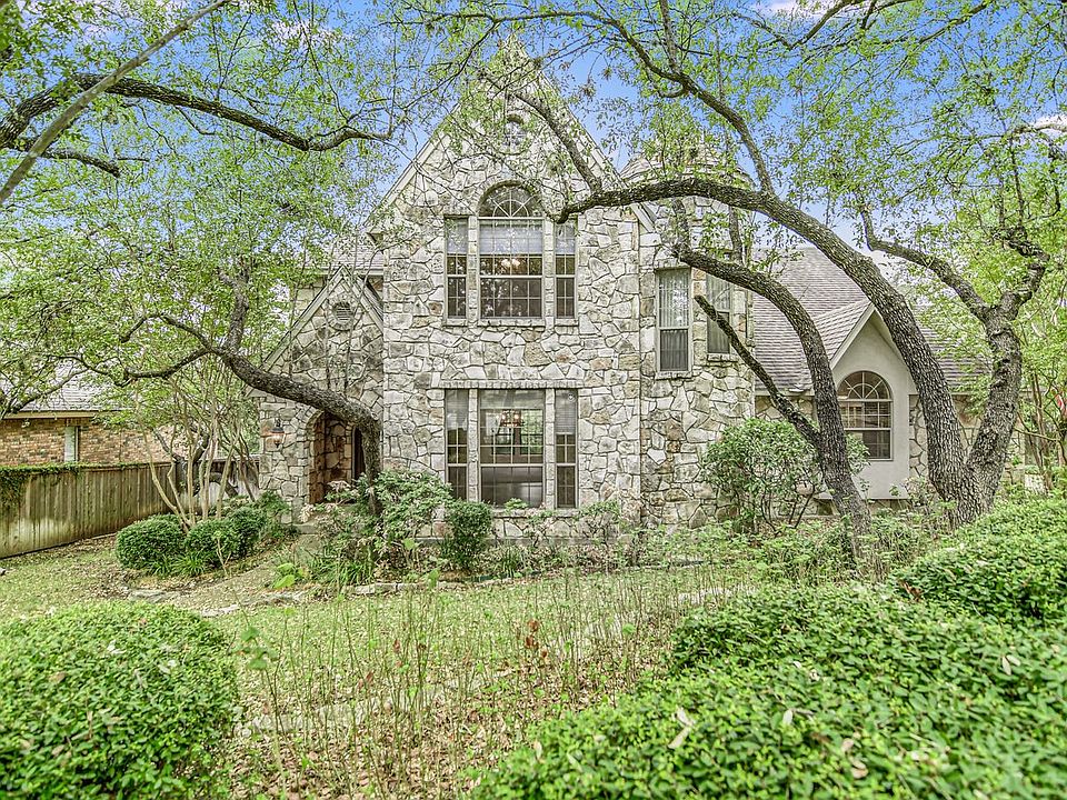 1st image of 2342 Fountain Way