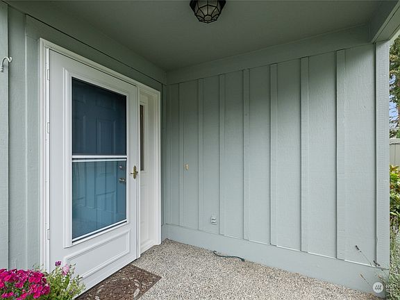 4th image of 5305 N Frace Street