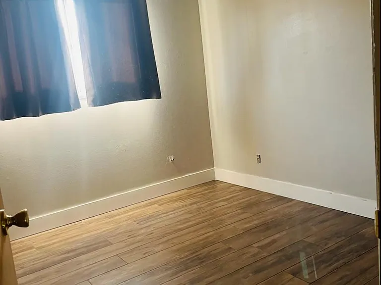 1311 W Elna Rae St — Photo 19
