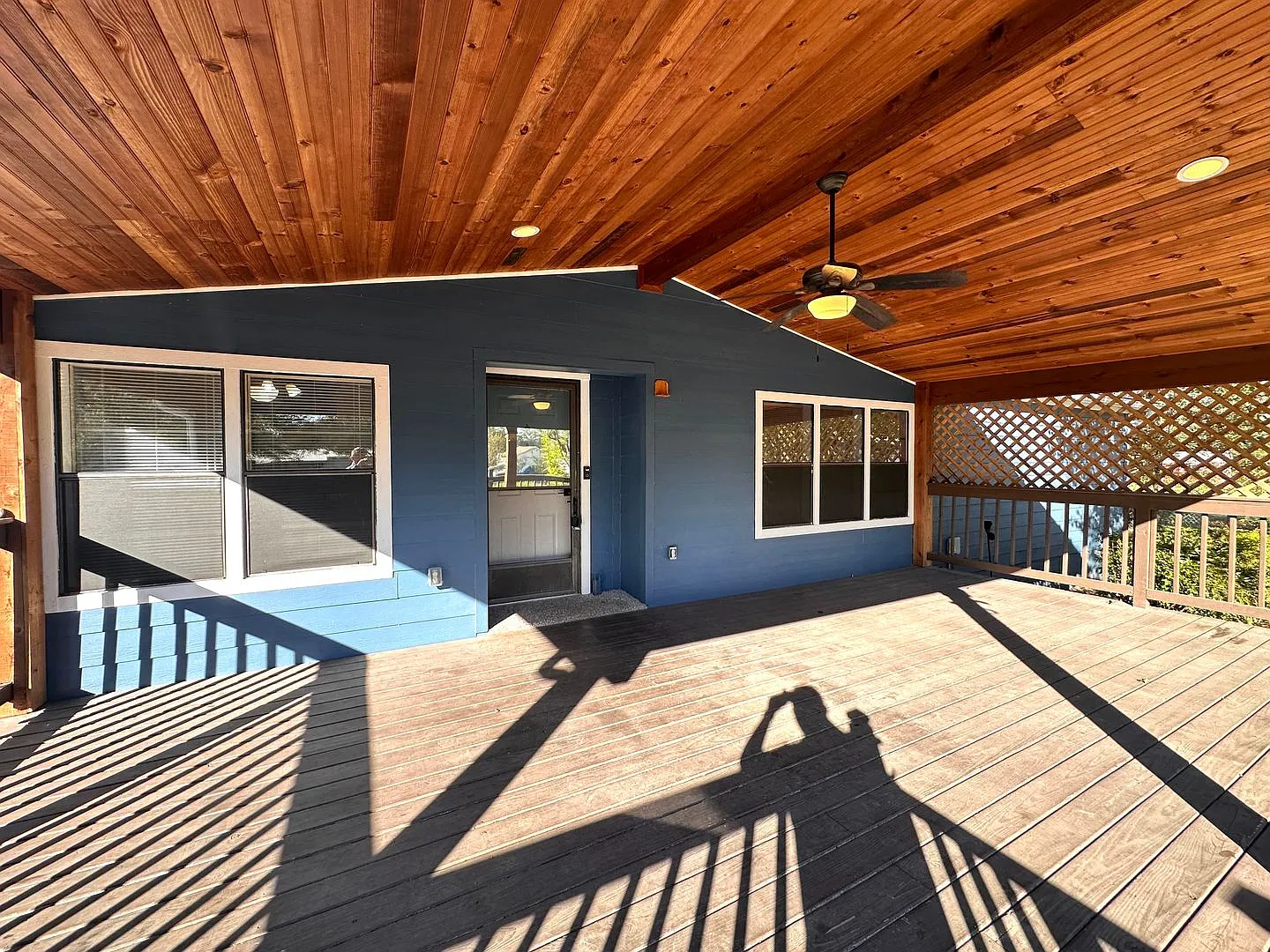 Rare find: a well-maintained, single-story, 4 bedrooms, 2.5 baths home on a large private lot in ... — Photo 3