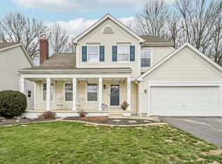 6034 Tetlin Field Dr, New Albany, OH 43054