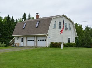 1977 Us Highway One, Cary Plantation, ME 04471