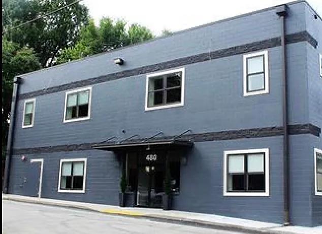 480 Skain St #105 — Photo 3