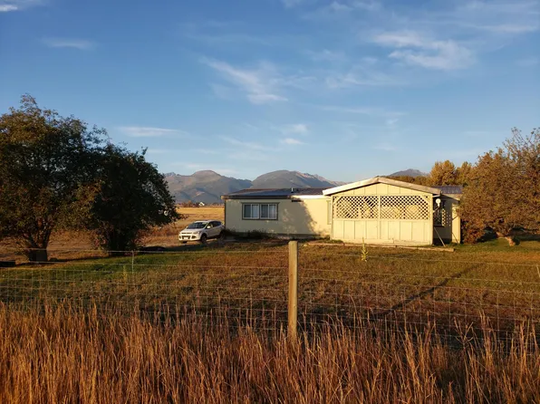 1789 State Highway 93, Victor, MT 59875
