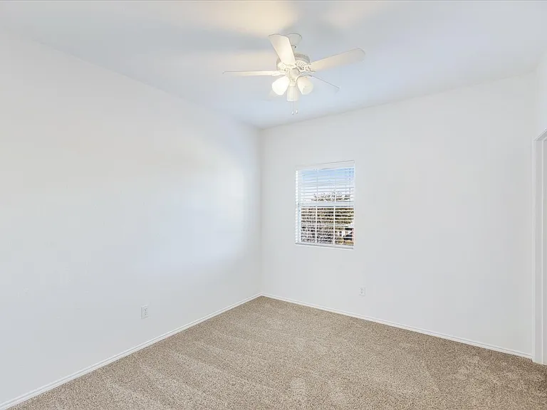 7405 Howling Coyote Ln — Photo 22