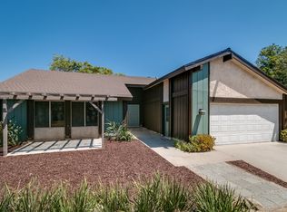 208 Asta Ave, Thousand Oaks, CA 91320