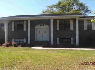 710 Rabbittown Rd, Glencoe, AL 35905