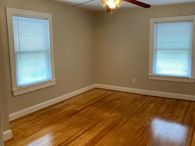 5709 Pleasant Valley Rd — Photo 11