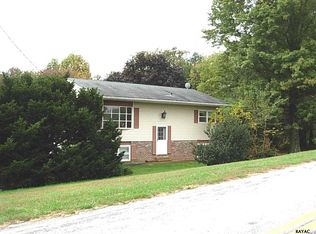 460 Deer Rd, Fawn Grove, PA 17321