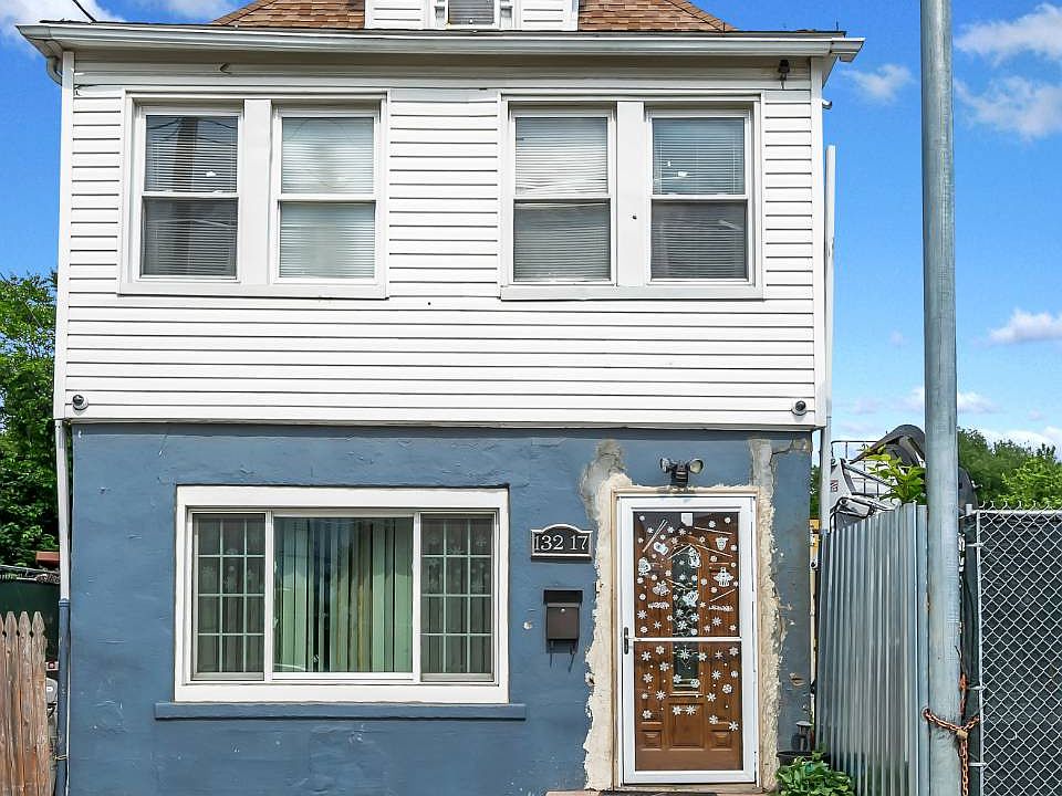 1st image of 132 17 Ruby St