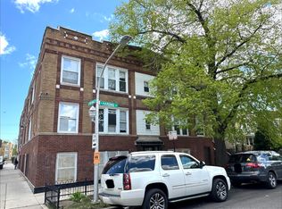 1255 N Harding Ave #2S, Chicago, IL 60651