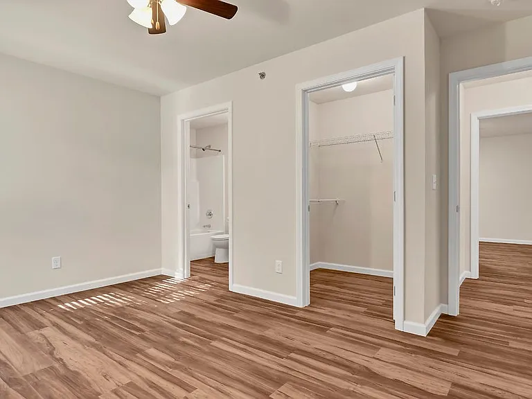 1112 Bertling St #21 — Photo 11