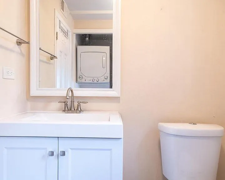 1736 Pine St #3 — Photo 8