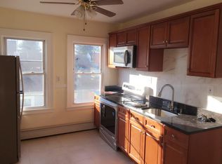 11 Marvis St FL 2ND, Newington, CT 06111