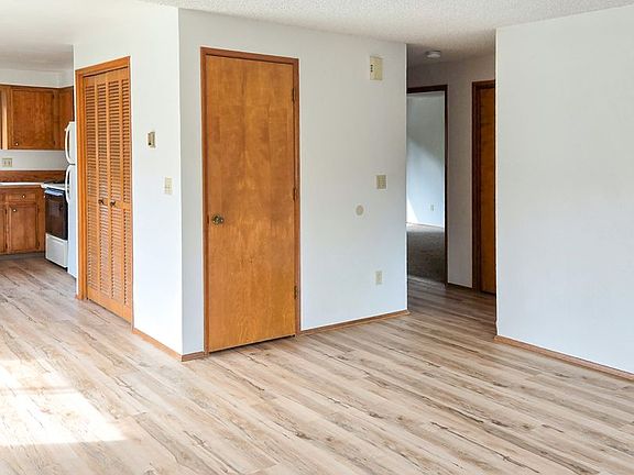2nd image of 2116-2122 Nomad Ct SE #2120