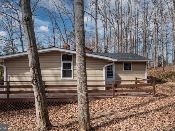 116 Lakeview Pkwy, Locust Grove, VA 22508