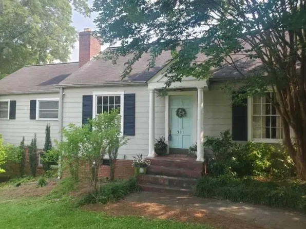 511 Williamsburg Dr, Dalton, GA 30720