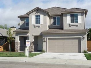 750 Riviera Dr, Hollister, CA 95023
