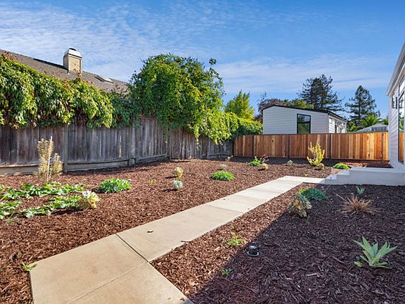 5th image of 1570 7th Ave #D