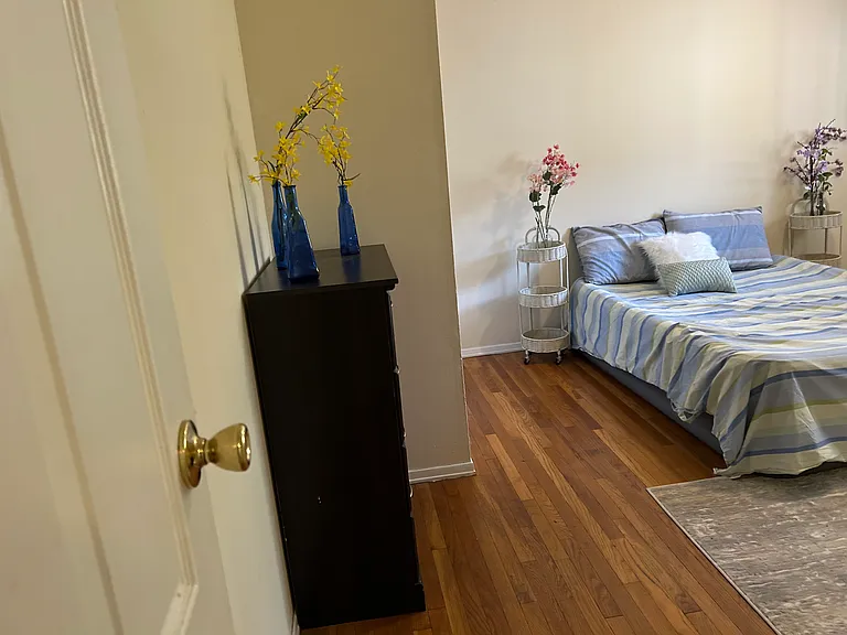 5118 Waterman Blvd #102 — Photo 13