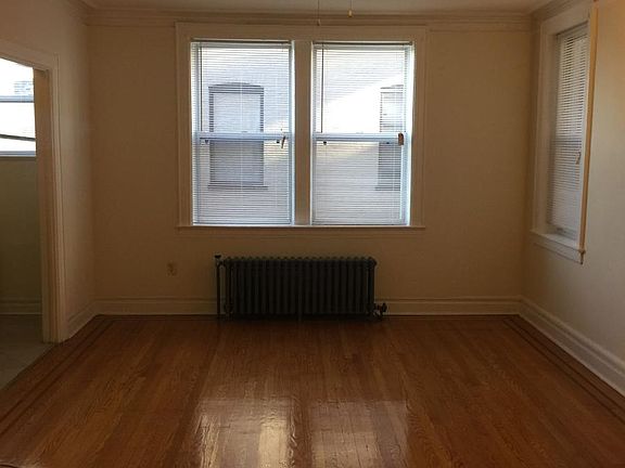 3rd image of 164 S Harrison St APT 3F