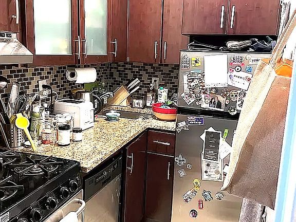 5th image of 25 W 13th St APT 5KN
