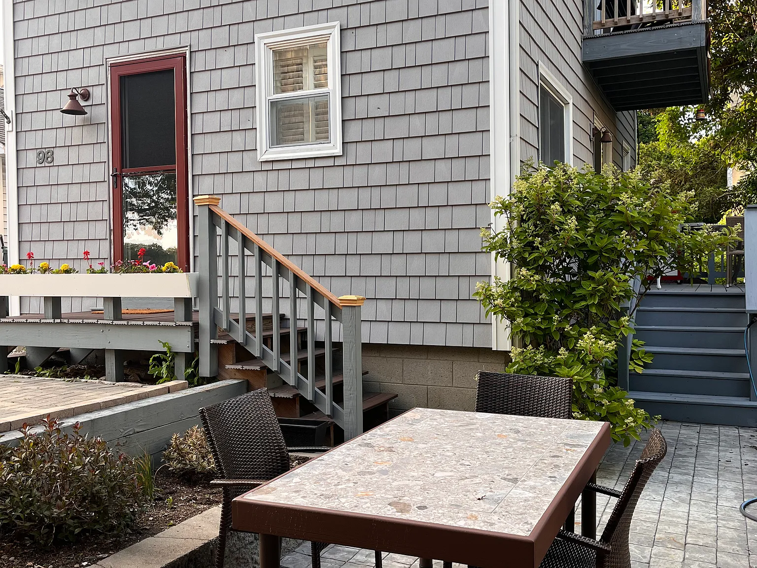 1 bed, 1.5 bath, 800 sqft, $3,200 — Photo 2