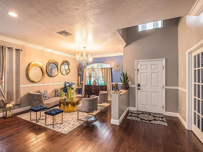 706 York Dale Dr — Photo 8