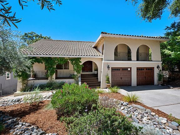 2nd image of 23100 Sunset Ridge Dr