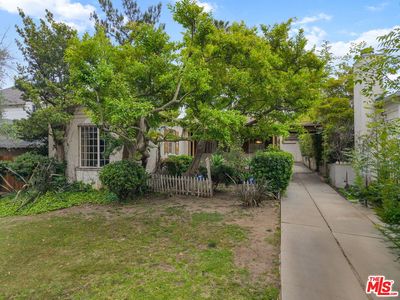 10490 Lorenzo Pl, Los Angeles, CA, 90064