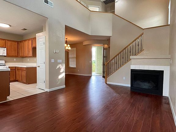 2nd image of 8193 Shay Cir