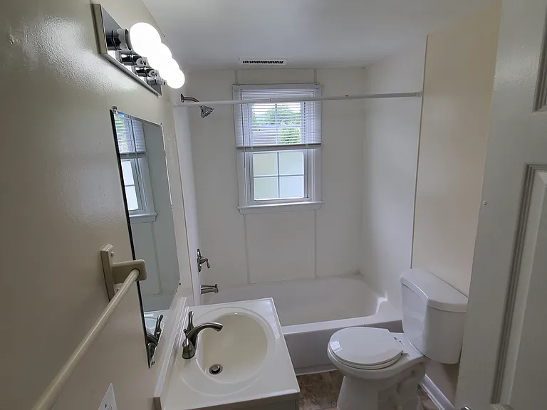 221 Fletcher St #2 — Photo 15