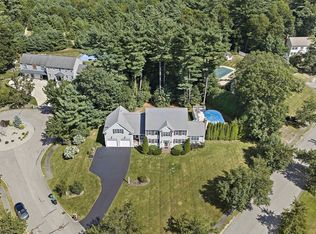 49 Lantern Ln, Pembroke, MA 02359