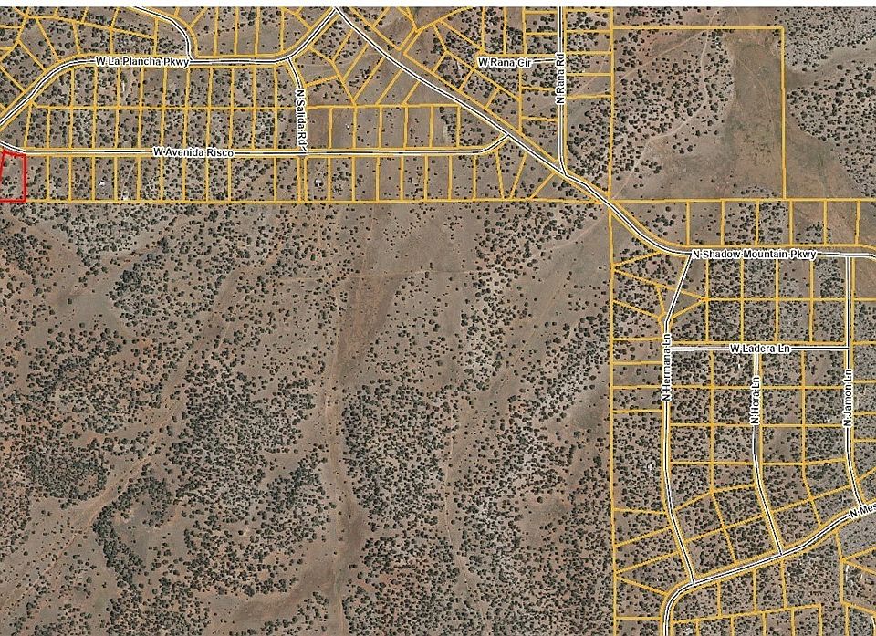 2nd image of 000 Avenido Risco