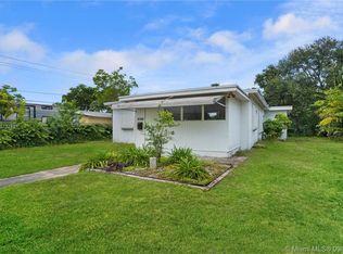 1417 SW 23rd Ave, Fort Lauderdale, FL 33312