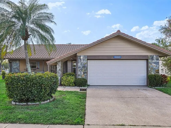 10660 41st Ct N, Clearwater, FL 33762