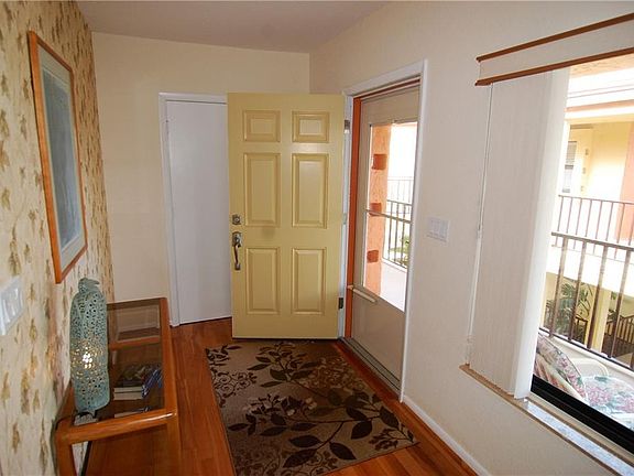 3rd image of 3260 Southshore Dr APT 61C