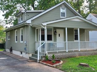 21 King Ave, Ewing, NJ 08638